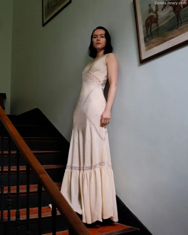 Daisy Ridley photo 13 of 1214