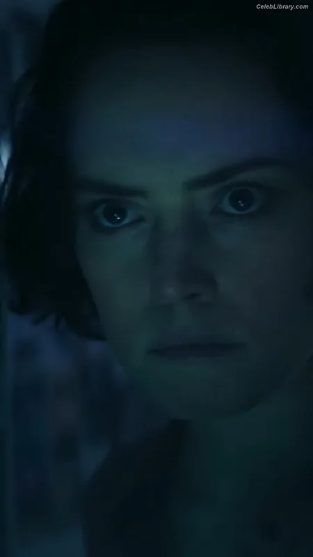 Daisy Ridley photo 3 of 1214