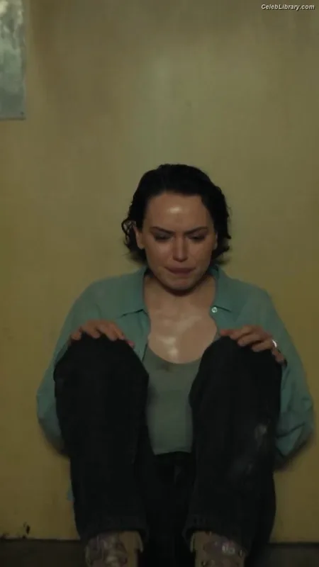 Daisy Ridley photo 7 of 1214