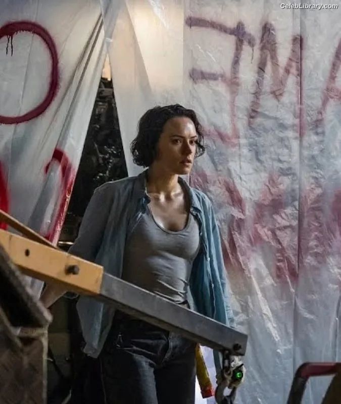 Daisy Ridley photo 23 of 1214