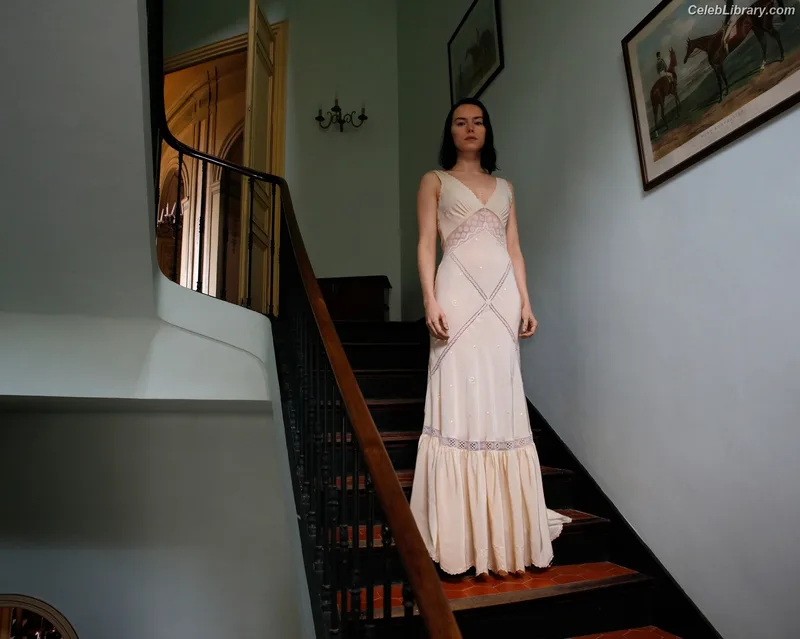 Daisy Ridley photo 24 of 1214