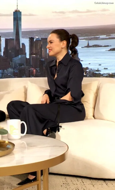 Daisy Ridley photo 13 of 1214
