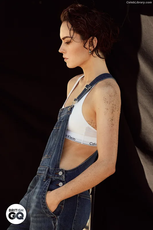 Daisy Ridley photo 8 of 1214