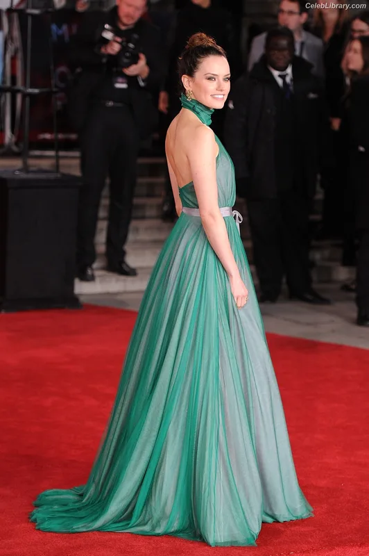 Daisy Ridley photo 19 of 1214