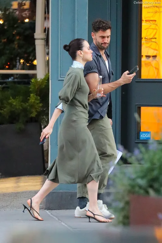 Daisy Ridley photo 13 of 1214