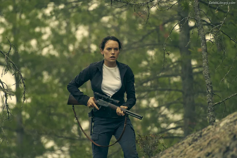 Daisy Ridley photo 2 of 1214