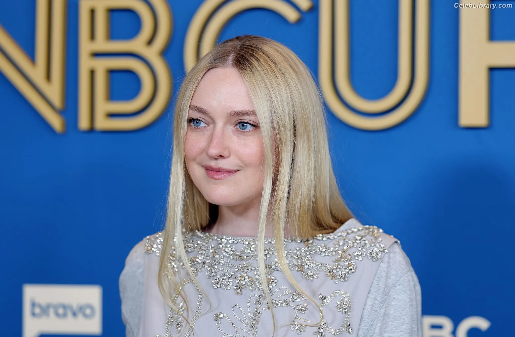 Dakota Fanning photo 12 of 728