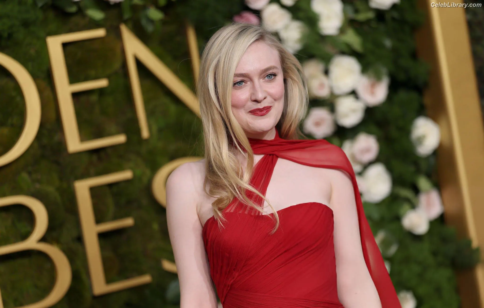 Dakota Fanning photo 22 of 728