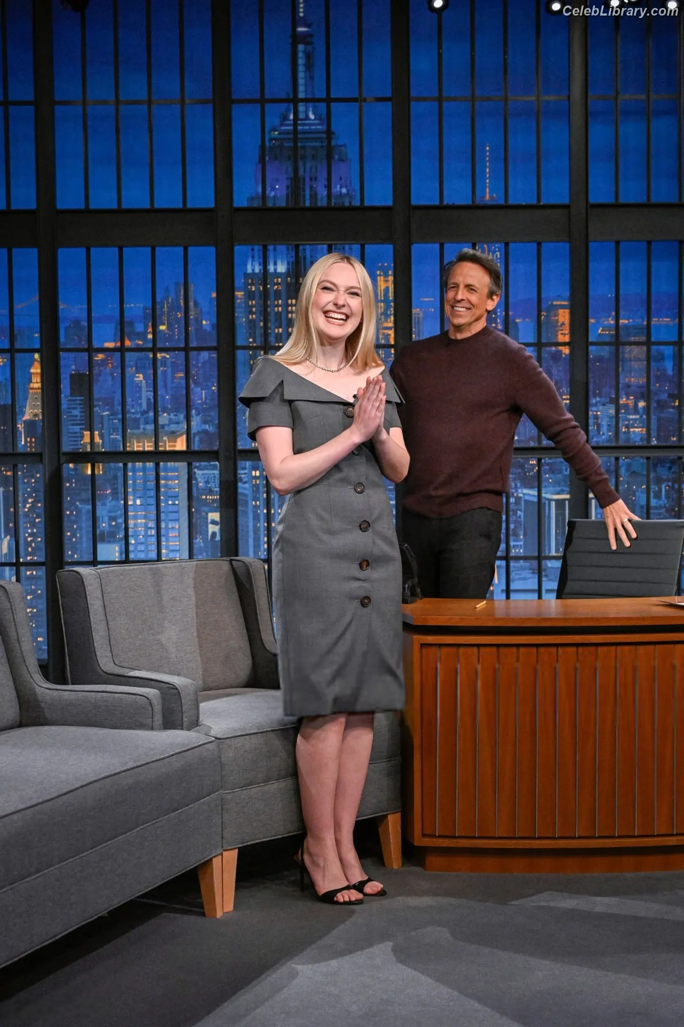 Dakota Fanning photo 8 of 728