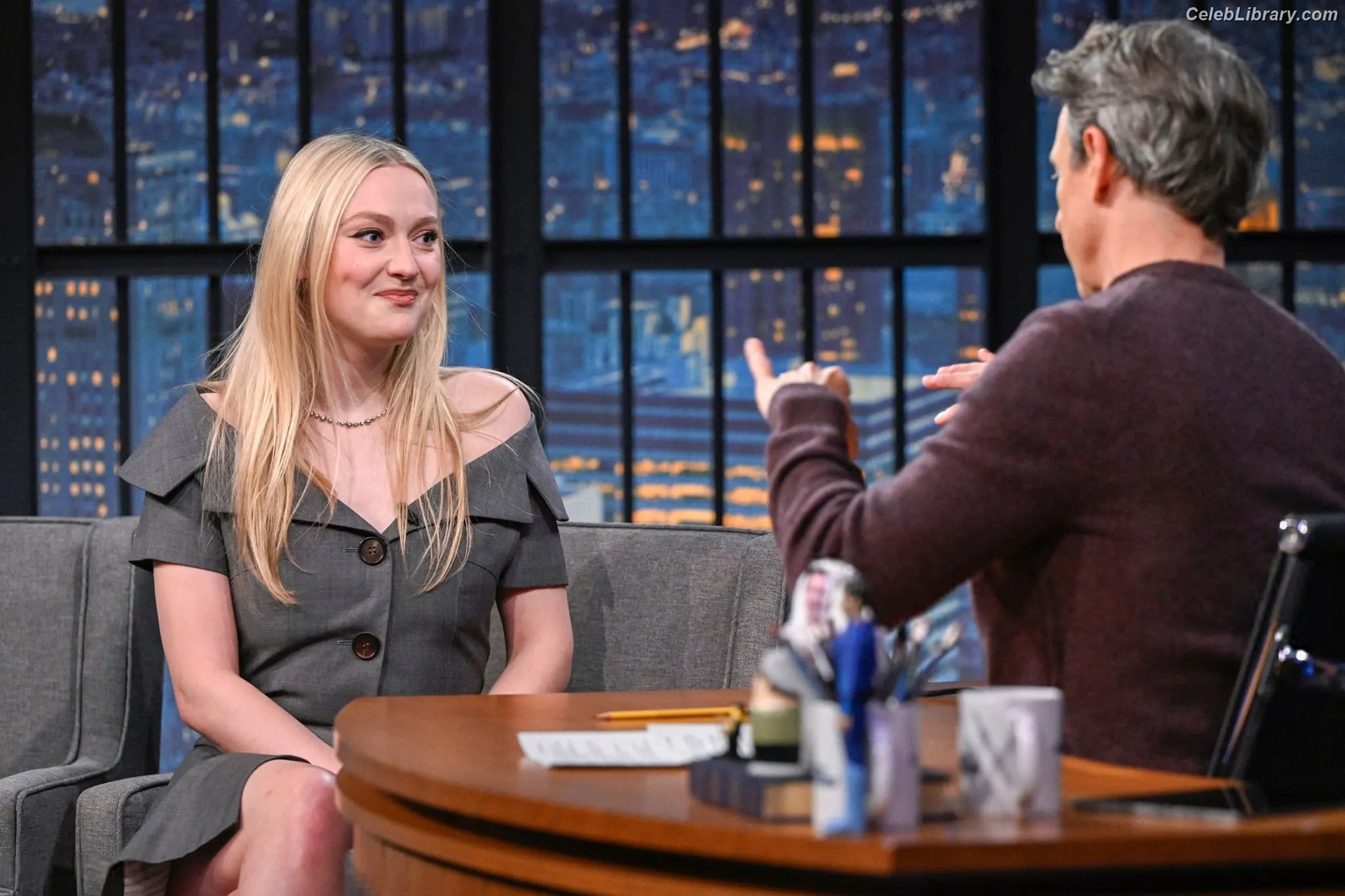 Dakota Fanning photo 10 of 728