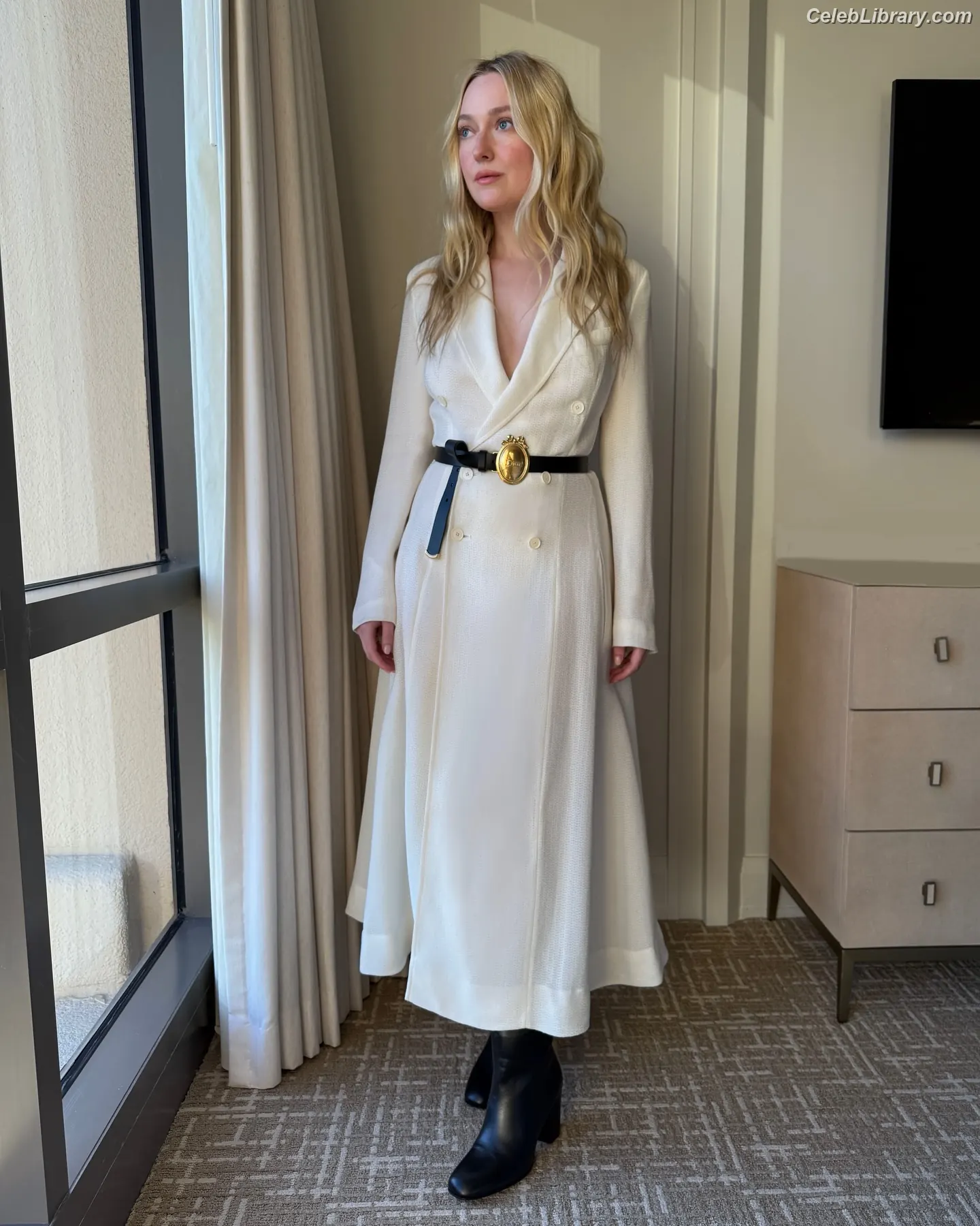 Dakota Fanning photo 21 of 728