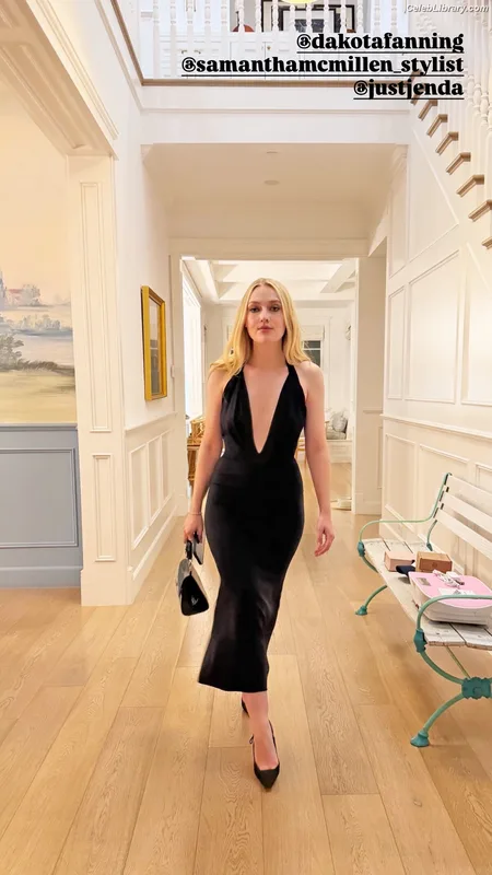 Dakota Fanning photo 18 of 728