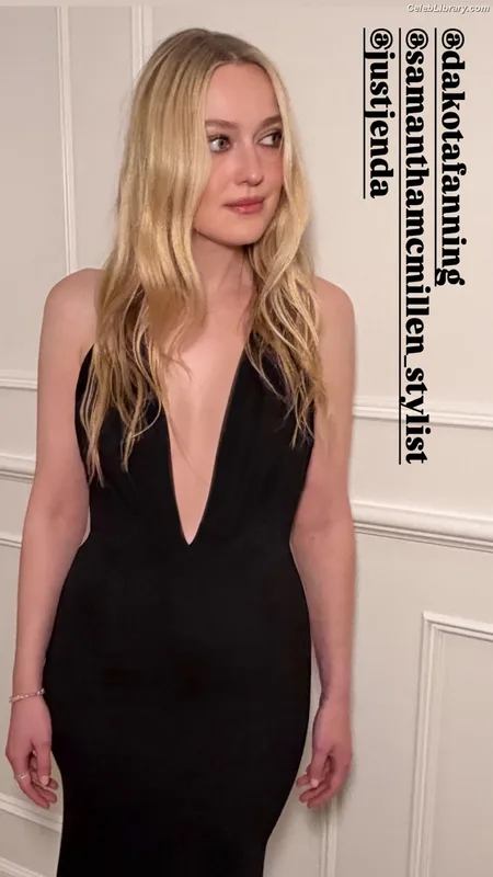 Dakota Fanning photo 22 of 728