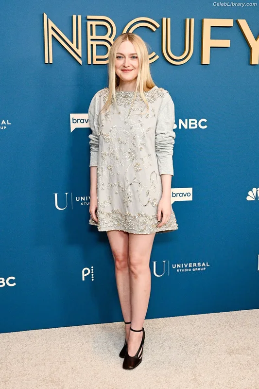 Dakota Fanning photo 23 of 728