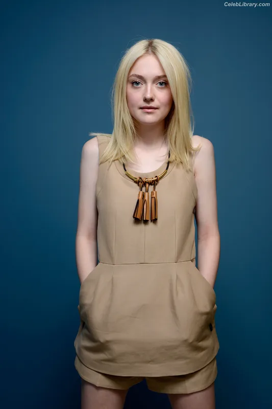 Dakota Fanning photo 6 of 728