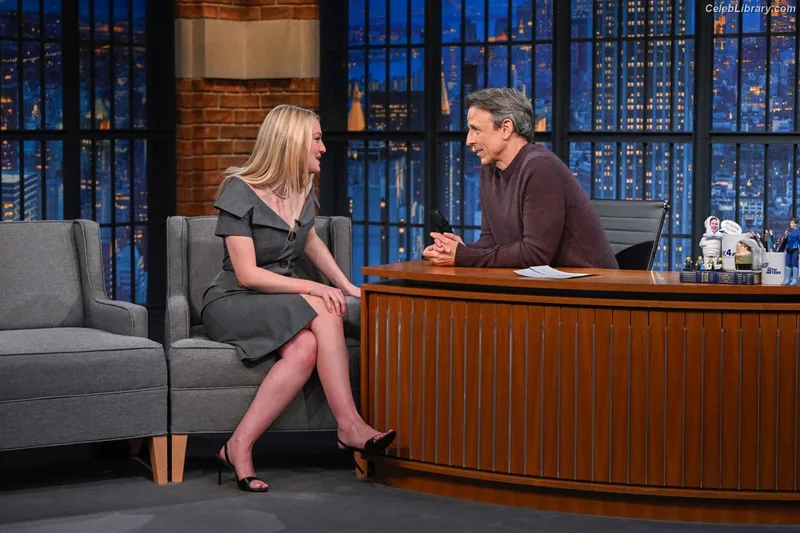 Dakota Fanning photo 11 of 728