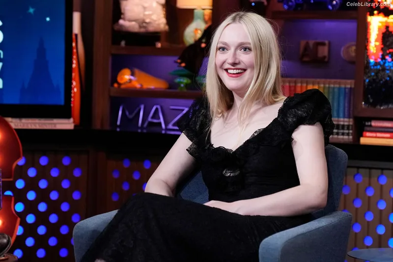 Dakota Fanning photo 1 of 728