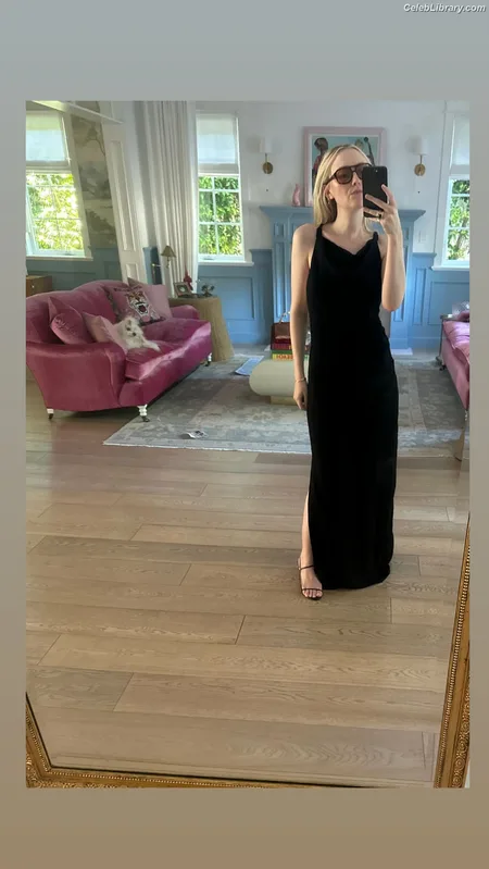 Dakota Fanning photo 21 of 728