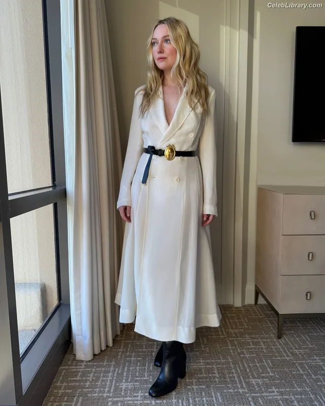 Dakota Fanning photo 20 of 728