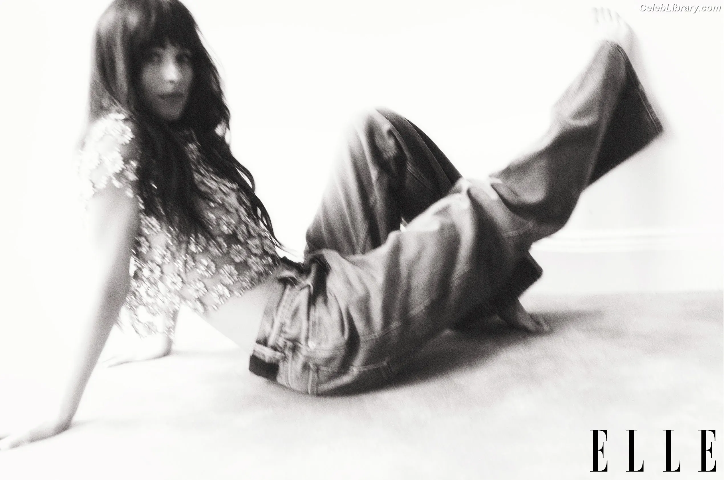 Dakota Johnson photo 13 of 1131