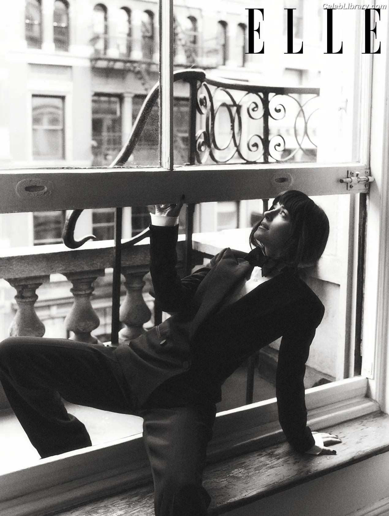 Dakota Johnson photo 20 of 1131