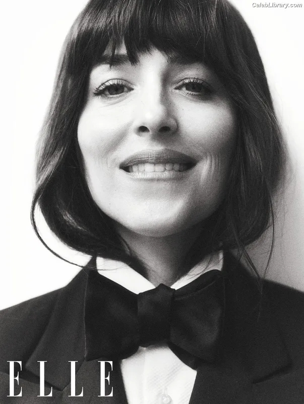 Dakota Johnson photo 19 of 1132