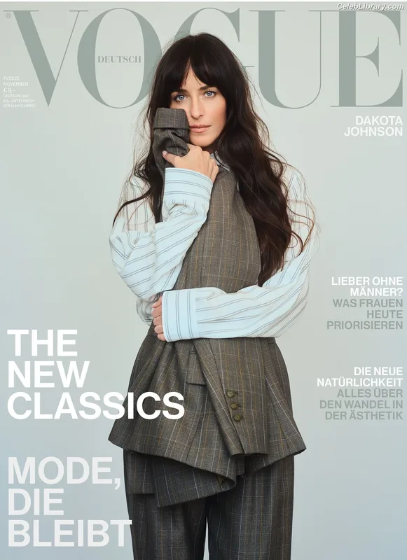 Dakota Johnson photo 14 of 1132