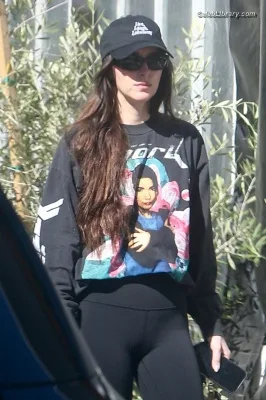 Dakota Johnson photo 18 of 1132