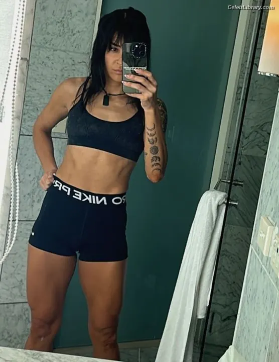 Dakota Kai photo 5 of 601