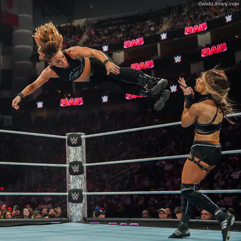 Dakota Kai photo 9 of 602