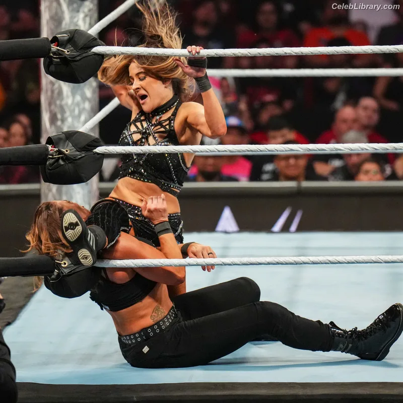 Dakota Kai photo 12 of 602
