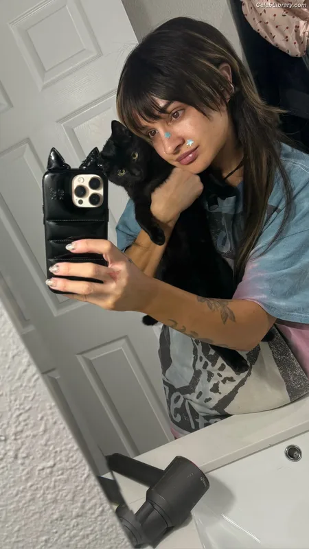 Dakota Kai photo 14 of 602