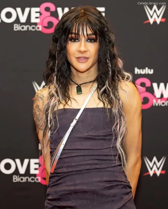 Dakota Kai photo 14 of 602