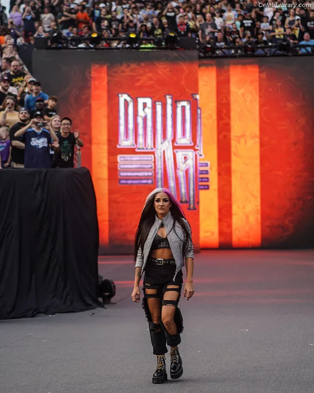 Dakota Kai photo 6 of 602