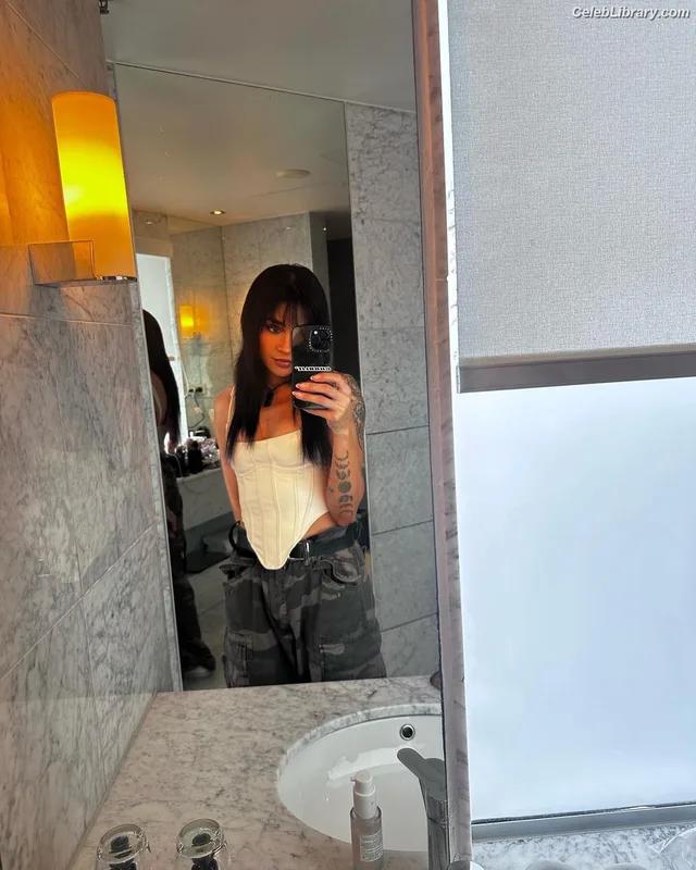 Dakota Kai photo 20 of 602