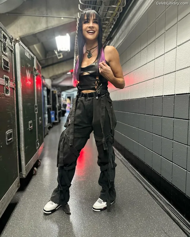 Dakota Kai photo 8 of 602