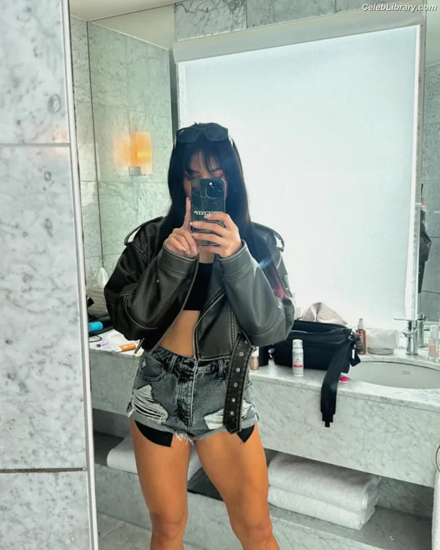 Dakota Kai photo 16 of 602