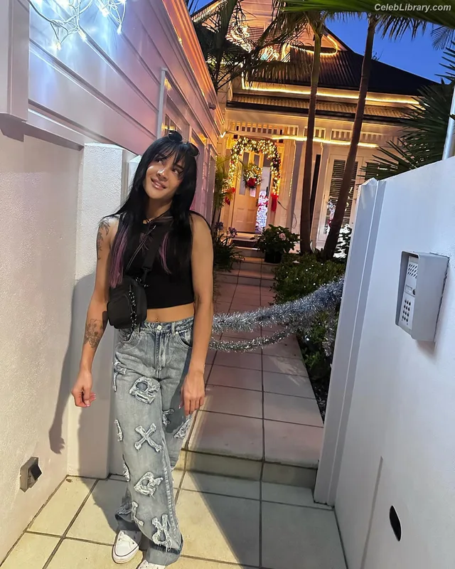 Dakota Kai photo 18 of 602
