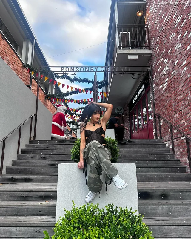 Dakota Kai photo 19 of 602
