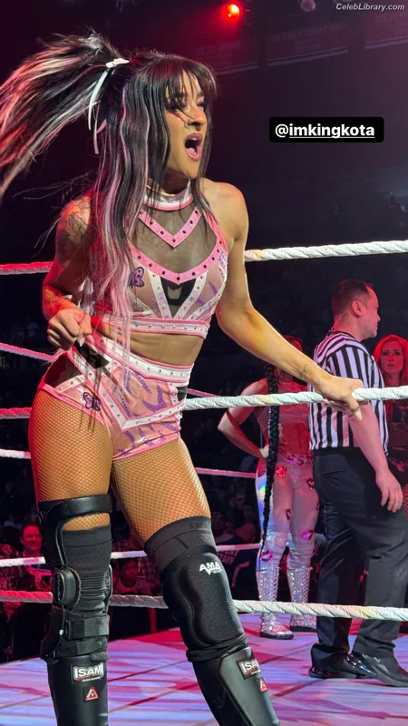 Dakota Kai photo 8 of 602