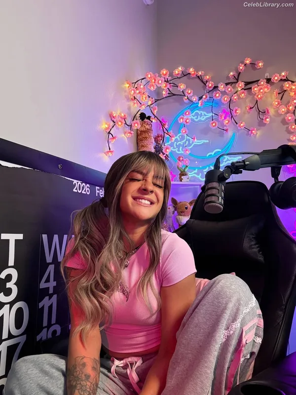 Dakota Kai photo 24 of 602