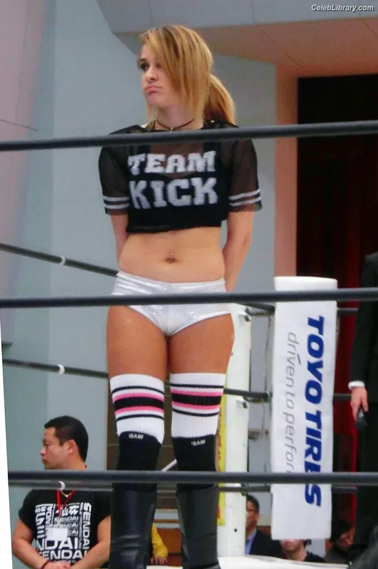Dakota Kai photo 2 of 602