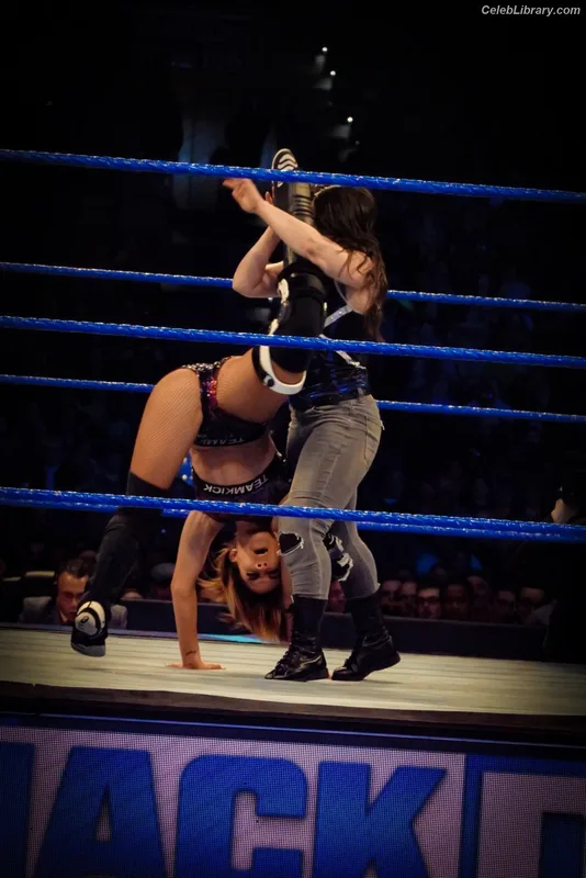 Dakota Kai photo 22 of 602