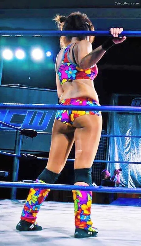 Dakota Kai photo 4 of 602