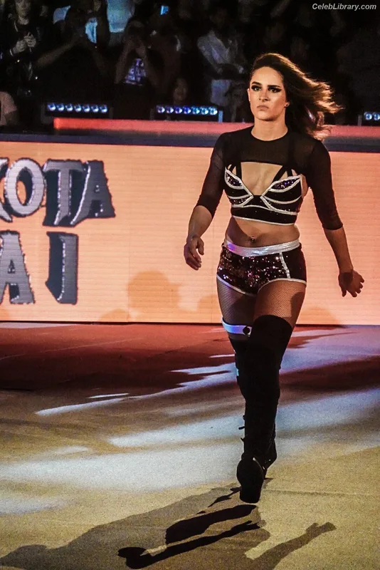 Dakota Kai photo 8 of 602