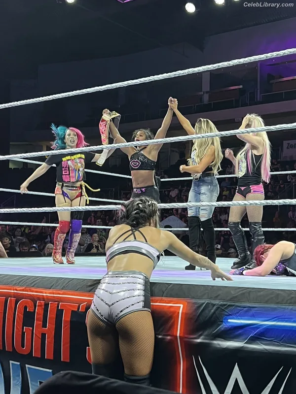Dakota Kai photo 11 of 602