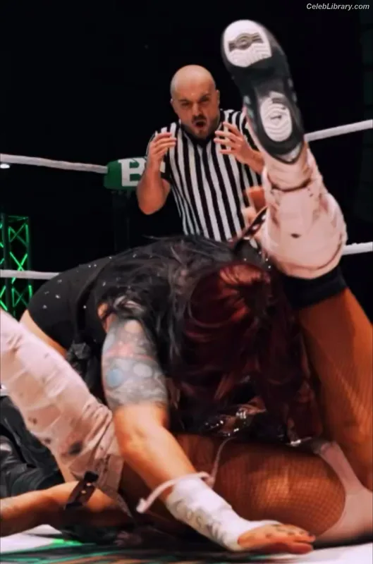 Dakota Kai photo 23 of 602