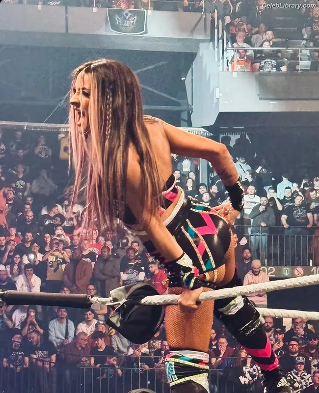 Dakota Kai photo 1 of 602