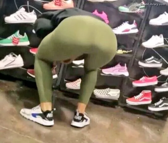 Dakota Kai photo 12 of 602