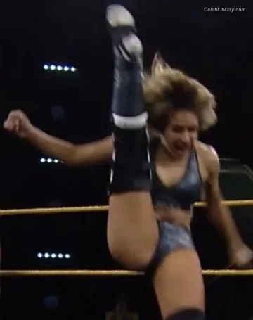 Dakota Kai photo 18 of 602